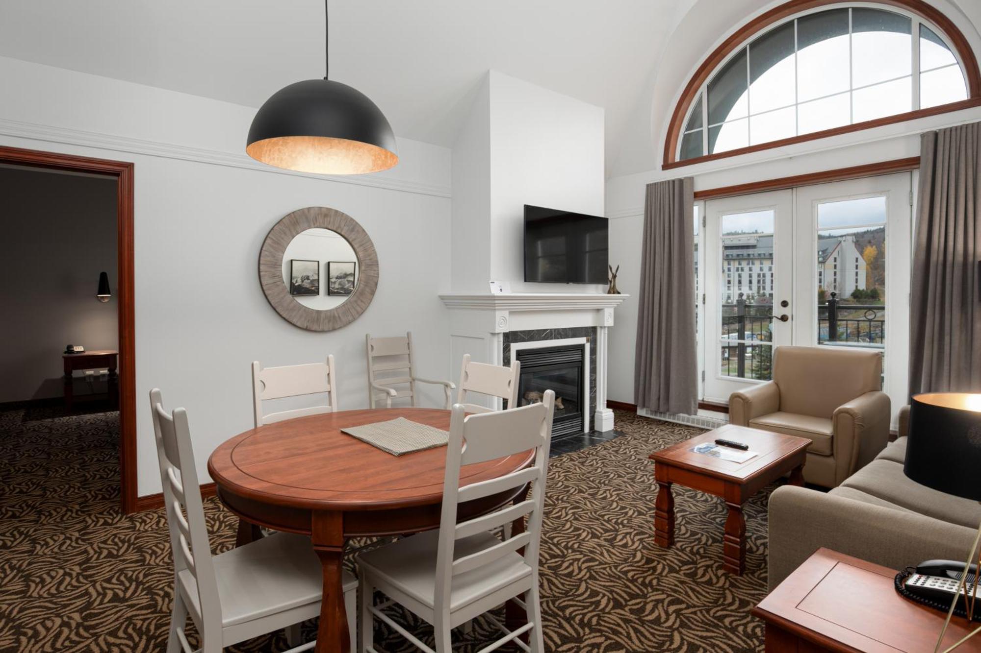 Sommet Des Neiges Hotel Mont-Tremblant Buitenkant foto